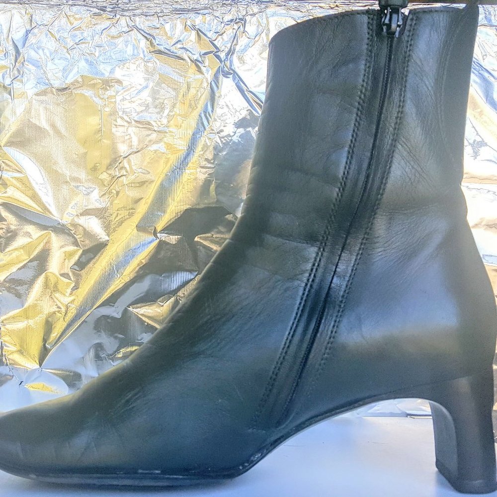 coStume Nationale Forestgreen nappa leather booti